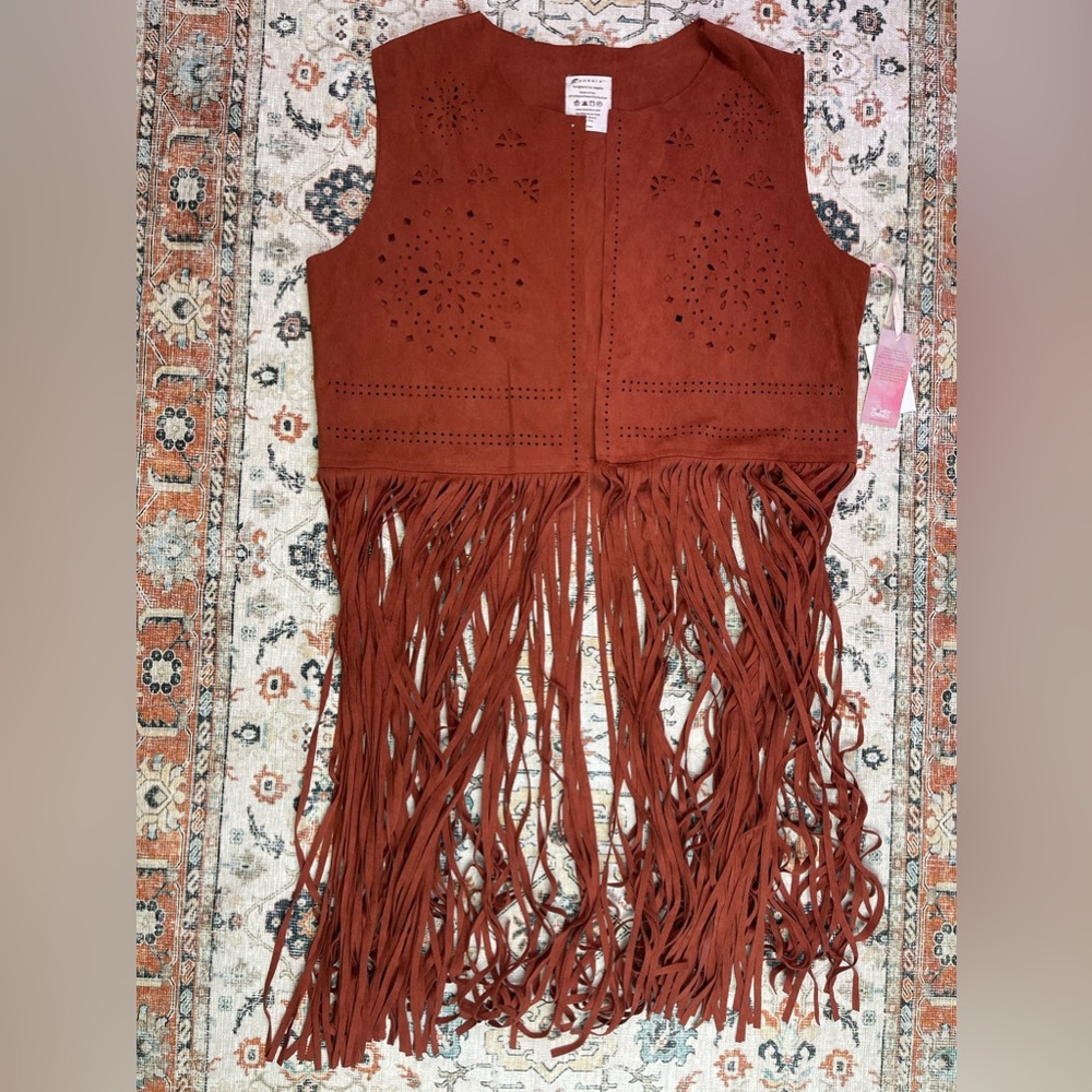 FORNIA FRINGE VEST